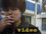 Парашютист курит (2.2 Mb - Indeo video)